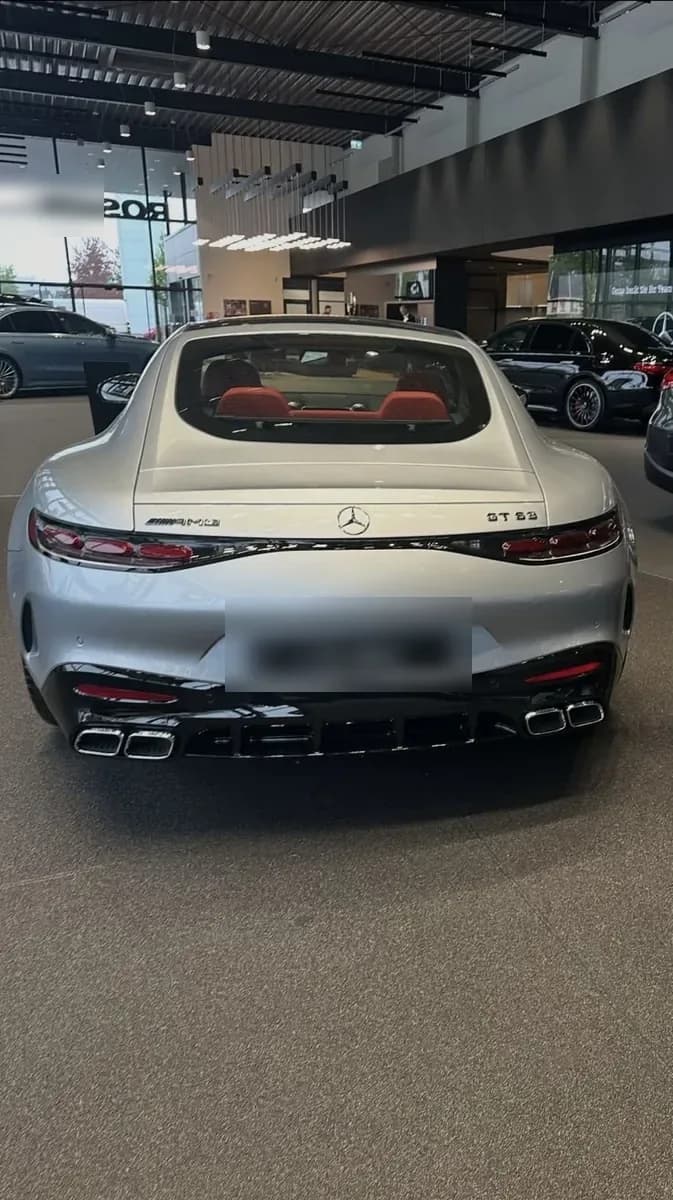 Mercedes-AMG GT en un concesionario alemán